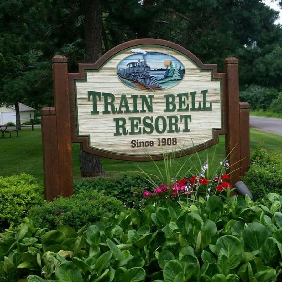 Train Bell Resort Merrifield Экстерьер фото